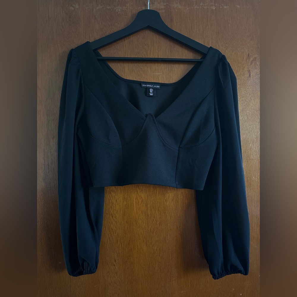 Sincerely Jules corset style crop with 3/4 length sleeves, Size L